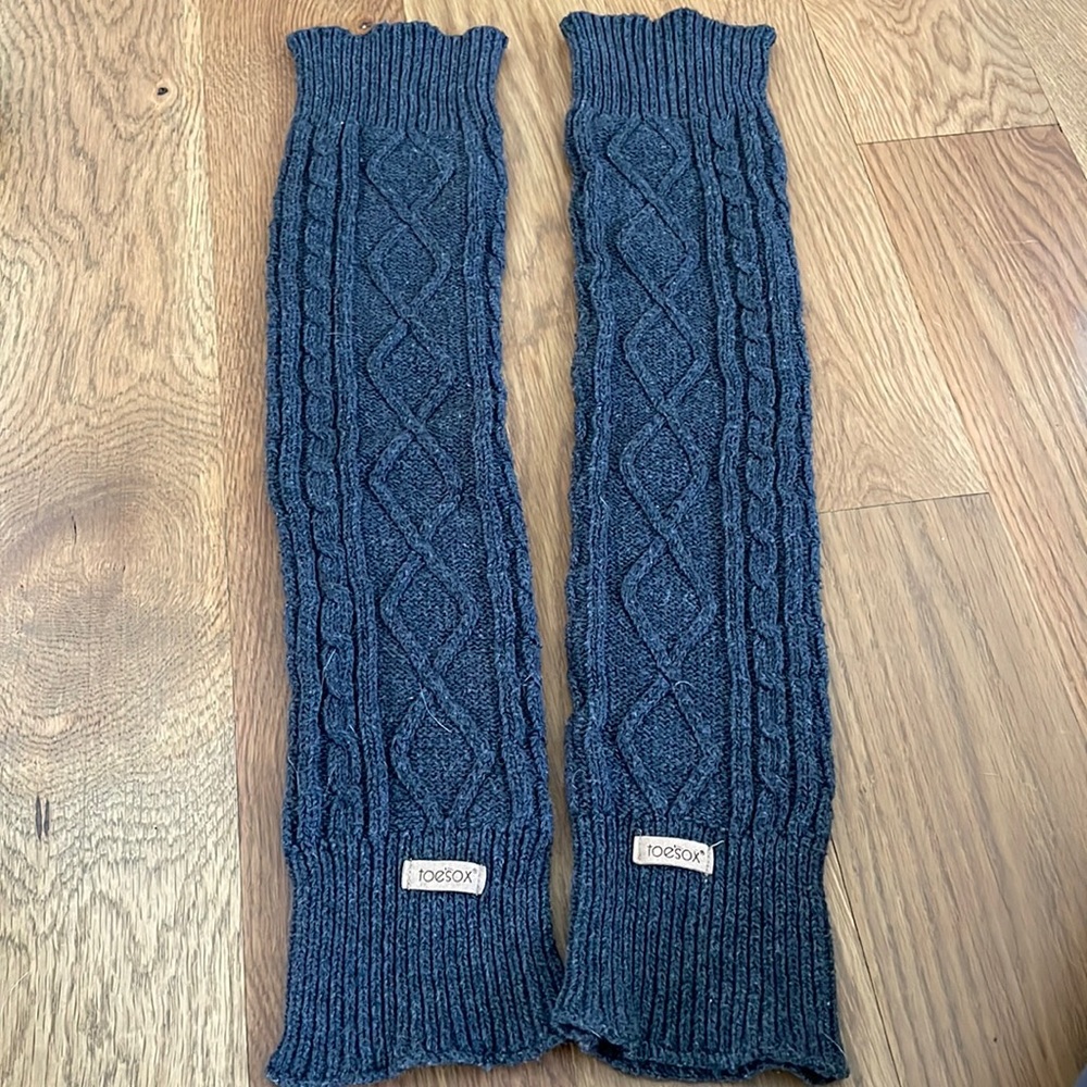 Toesox leg warmers